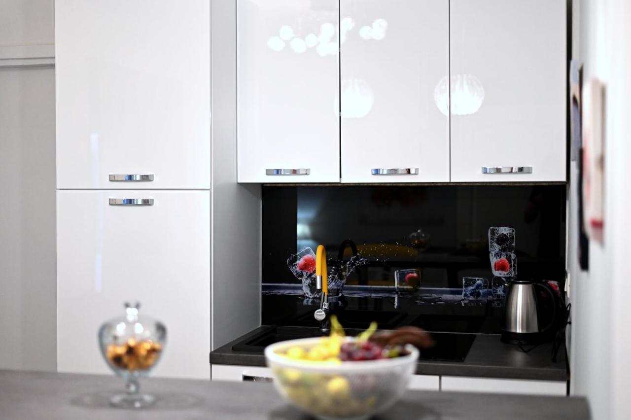 Studio Apartman Sandra, Имотски Екстериор снимка